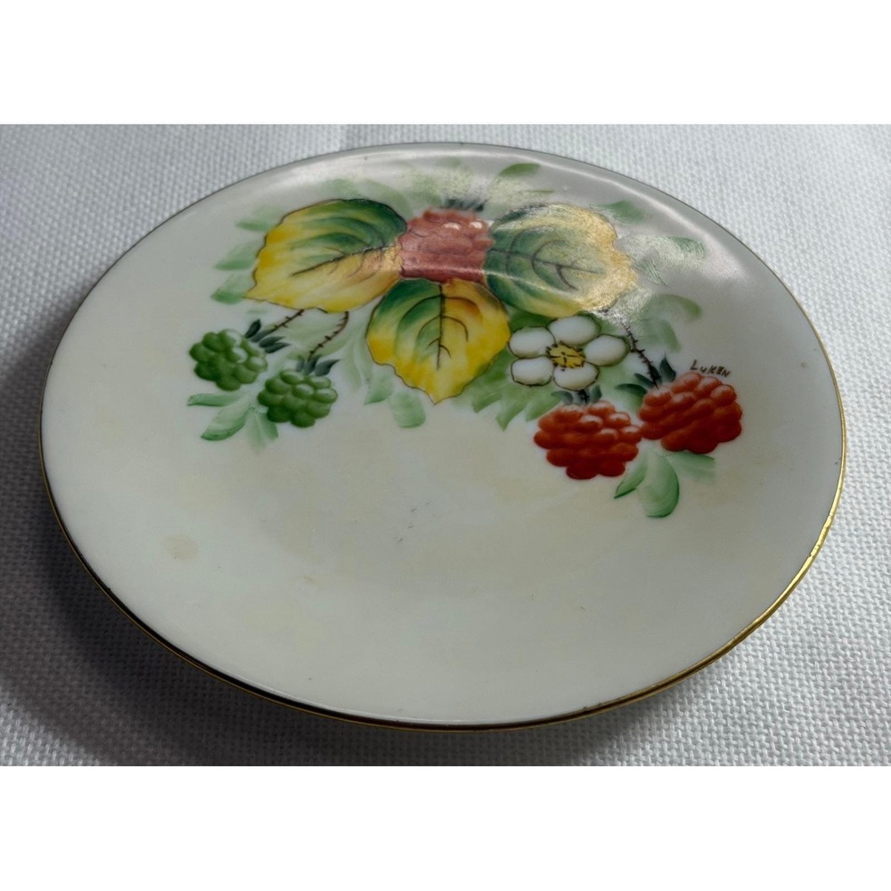 Favorite Bavaria Hand Painted Berry Porcelain Plate Gold Rim Artist Signed Luken